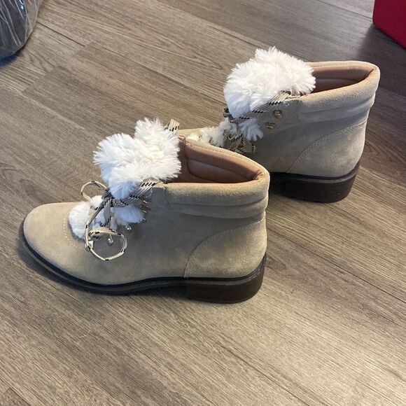 Sam Edelman Darrah 2 Tan Suede Lace Up Ankle Boots - Picture 5 of 8